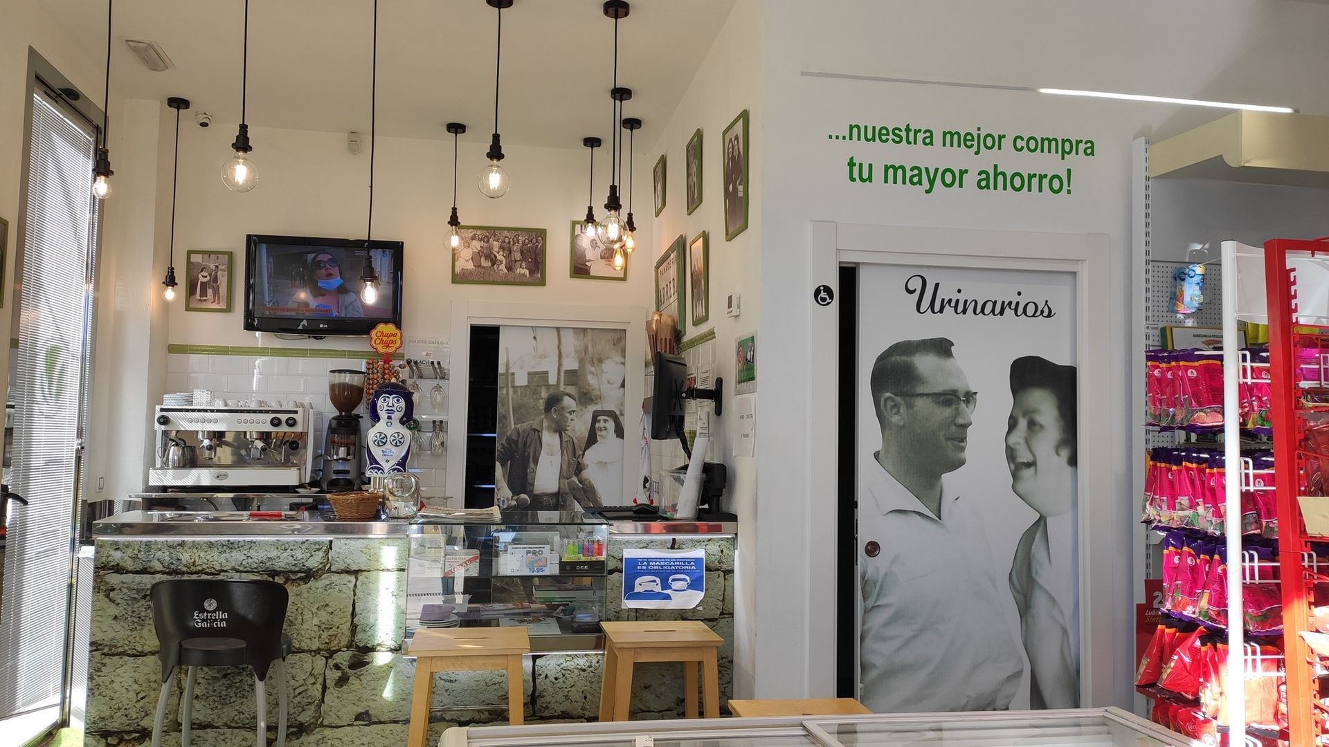 Gasolinera Cafeteria-tienda Carcedoil